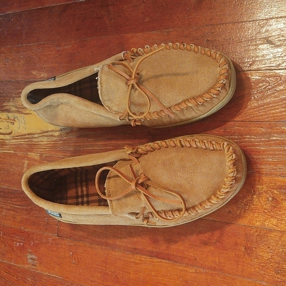 Green Flannel Lined Tan Moccasins Sz 12 - Picture 2 of 6